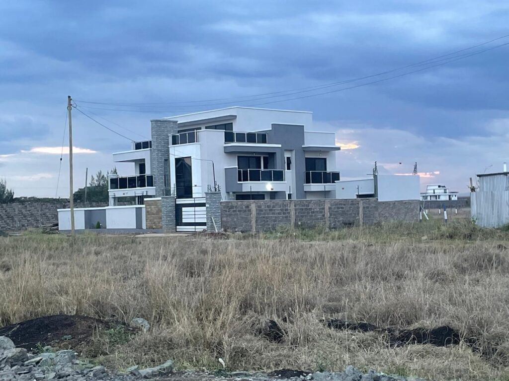 Owners house in Kiratina estate, kamakis area Ruiru