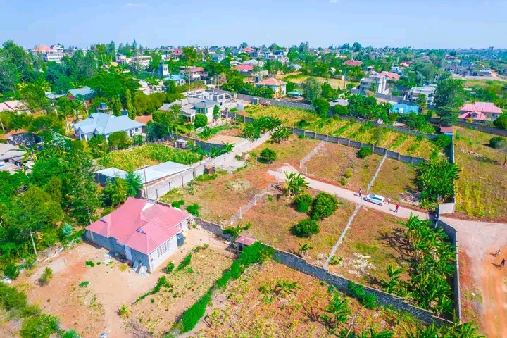 Welcome to our property in Gikumari